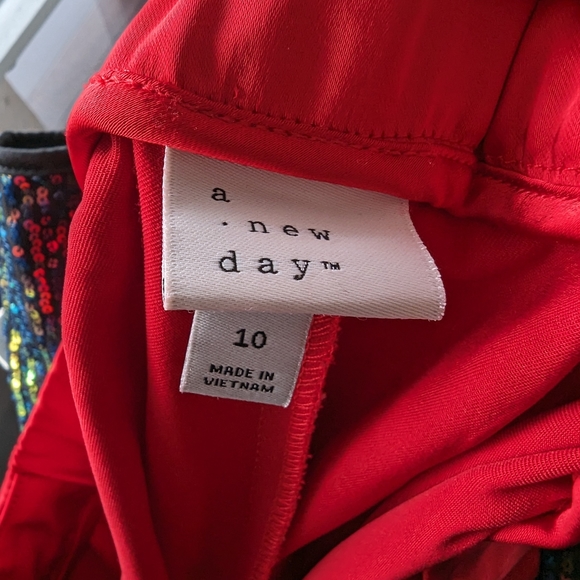 Red Satin Wide Leg Pants - Picture 7 of 12